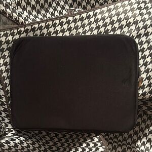 Black Laptop Sleeve 13"-13.3"